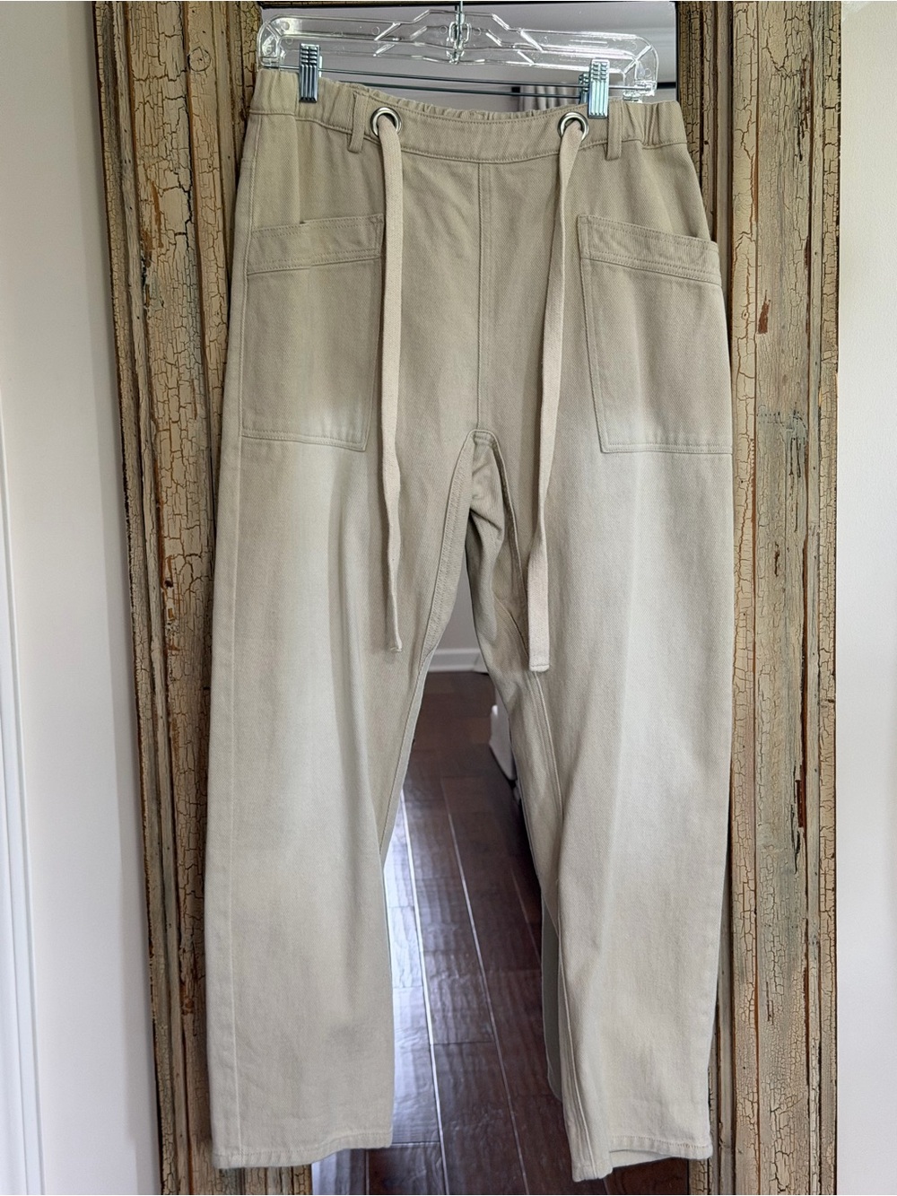 NWOT Casual Drawstring Women’s Jeans in Light Beige